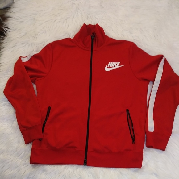 Nike Swoosh Men's médium Red White Collared Full Zip Workout Track Jacket - Picture 10 of 11